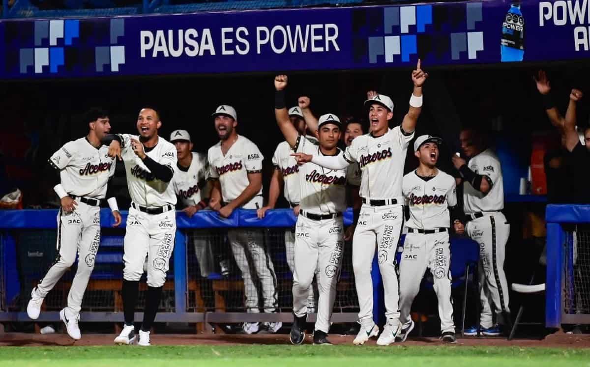 Acereros de Monclova listos para playoffs: cuatro jugadores regresan tras suspensi&oacute;n
