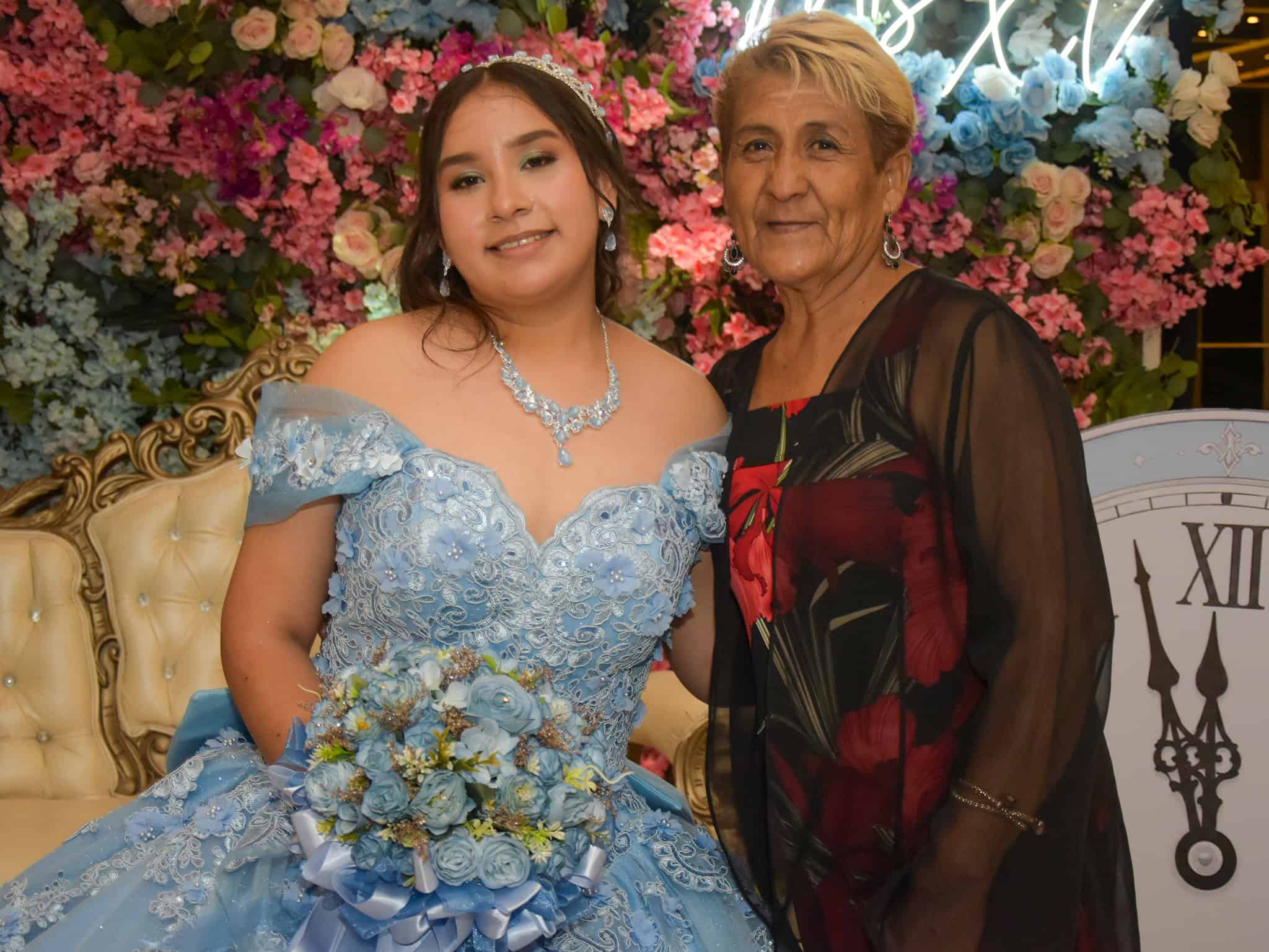 Sharon Aguilera celebra sus XV a&ntilde;os en una emotiva recepci&oacute;n