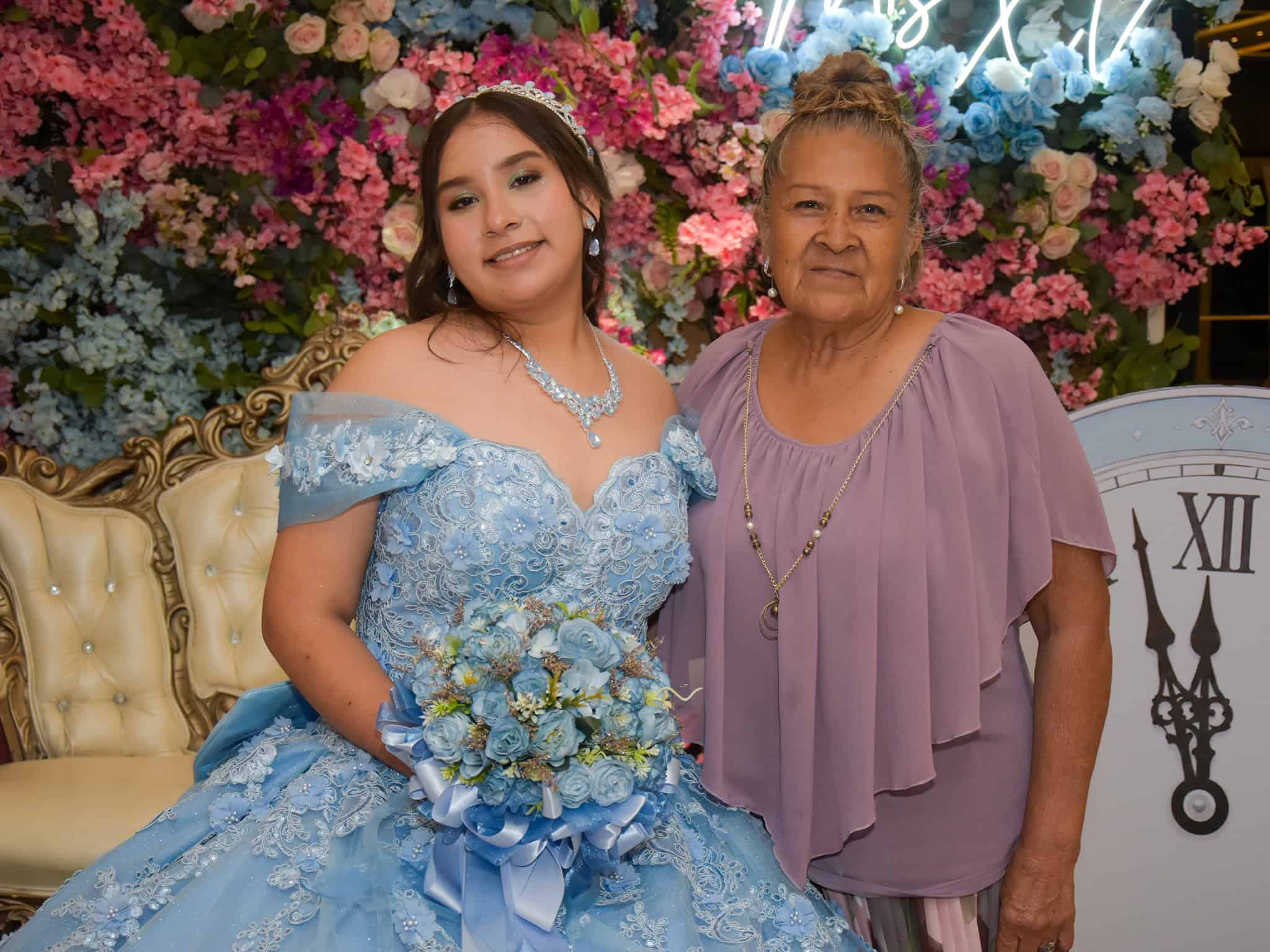 Sharon Aguilera celebra sus XV a&ntilde;os en una emotiva recepci&oacute;n