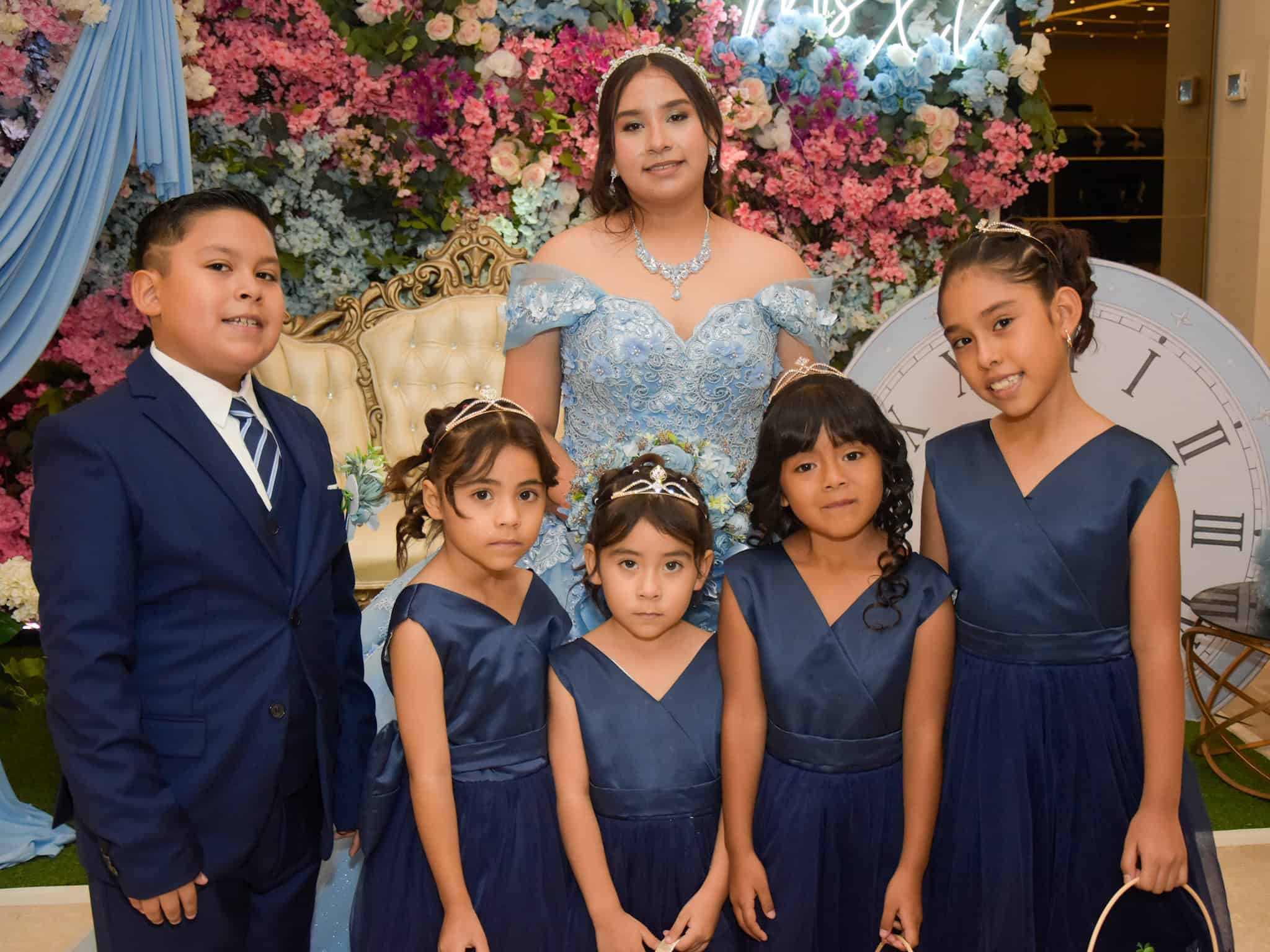 Sharon Aguilera celebra sus XV a&ntilde;os en una emotiva recepci&oacute;n