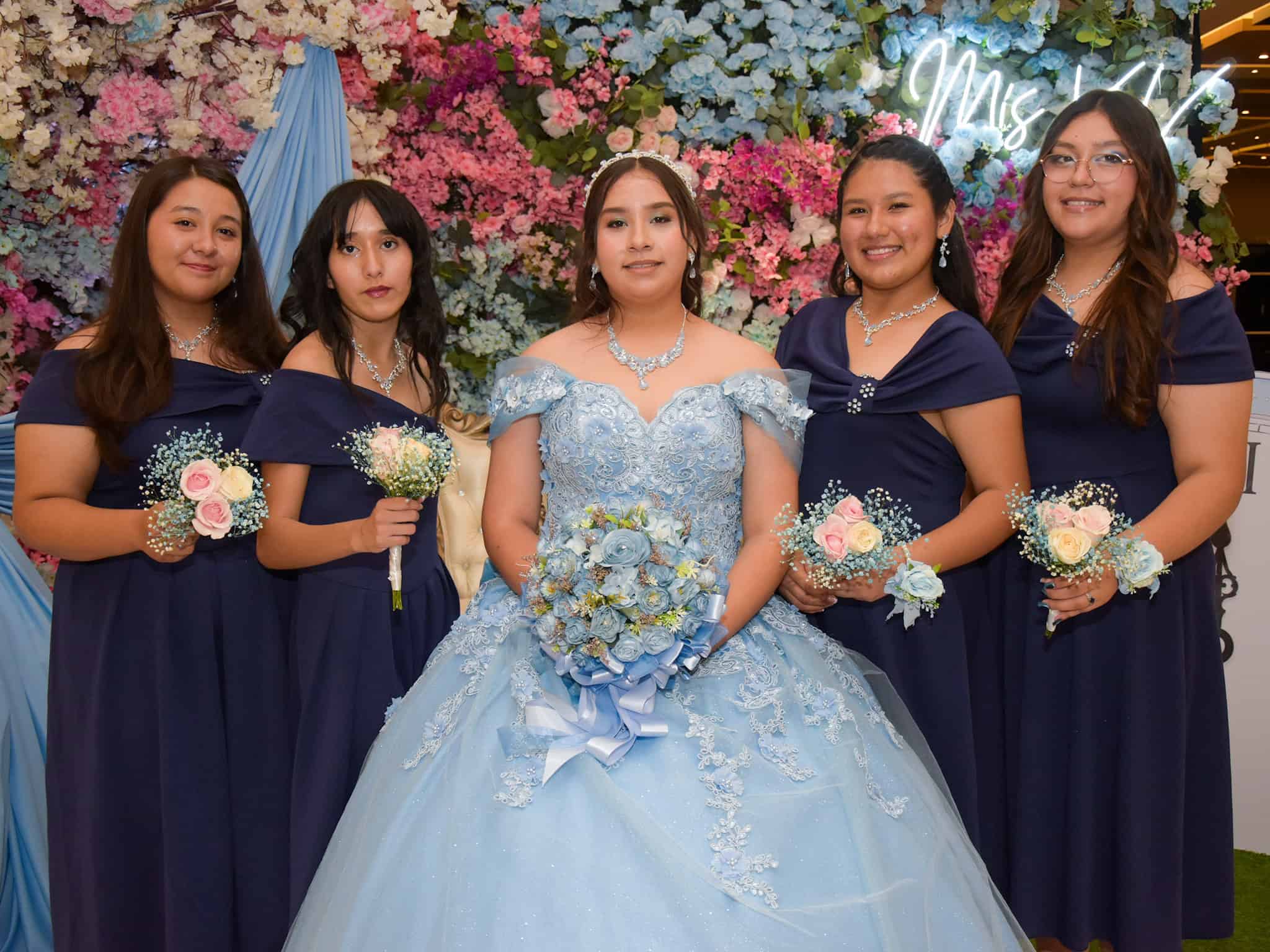 Sharon Aguilera celebra sus XV a&ntilde;os en una emotiva recepci&oacute;n