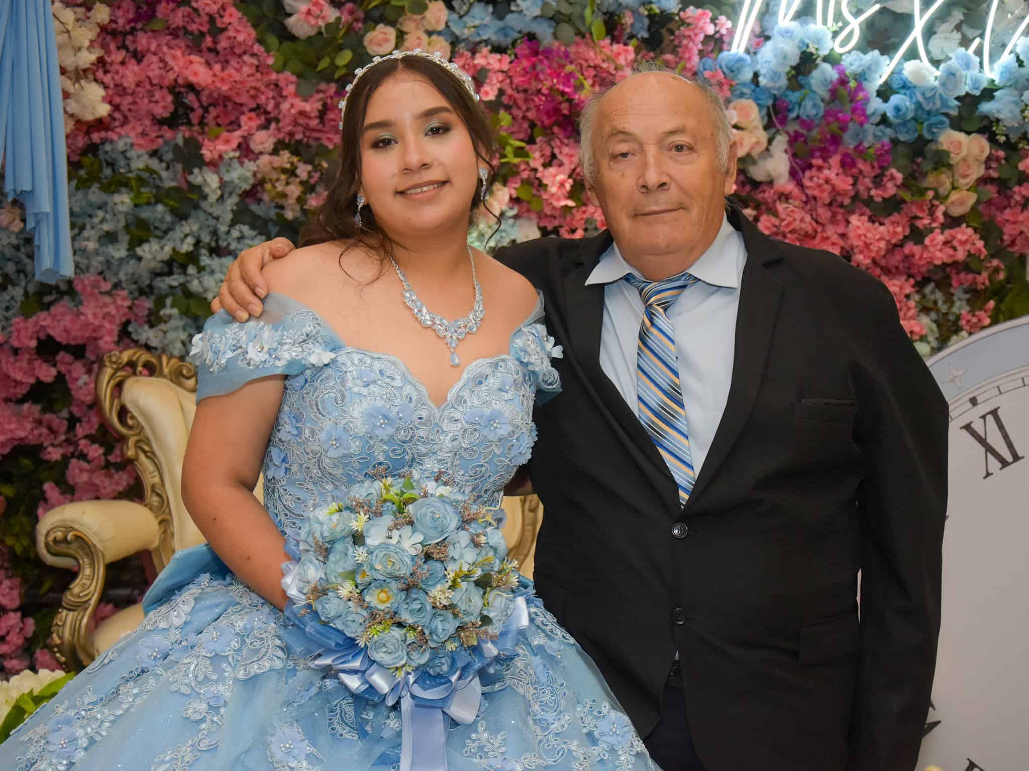 Sharon Aguilera celebra sus XV a&ntilde;os en una emotiva recepci&oacute;n