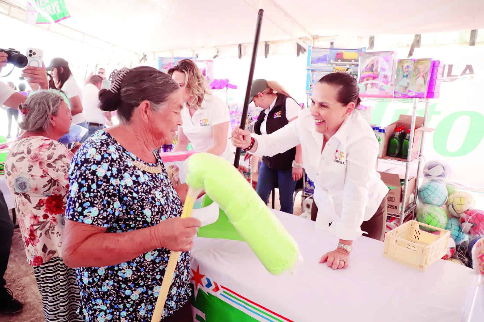 DIF Coahuila promueve el reciclaje con el Mercadito Pa Delante DIF Coahuila promueve el reciclaje con el Mercadito Pa Delante