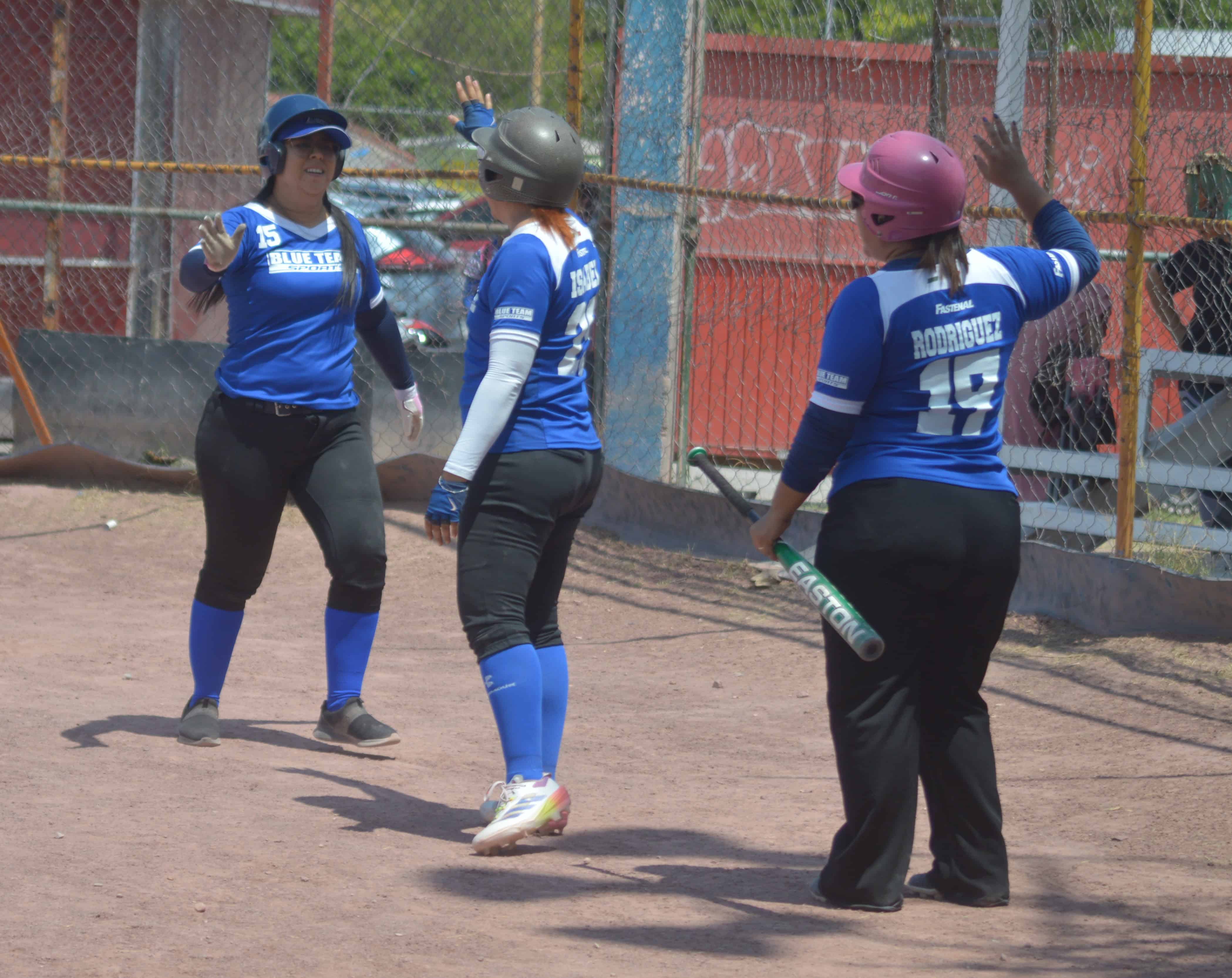 Lobas inician con victoria en la Liga de Softbol Femenil: 27-19 a Justicieras Lobas inician con victoria en la Liga de Softbol Femenil: 27-19 a Justicieras