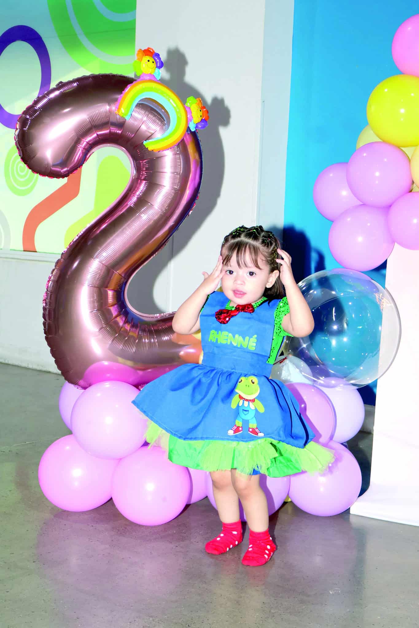 Familia y amigos se re&uacute;nen para festejar el cumplea&ntilde;os de Ailany Rodr&iacute;guez