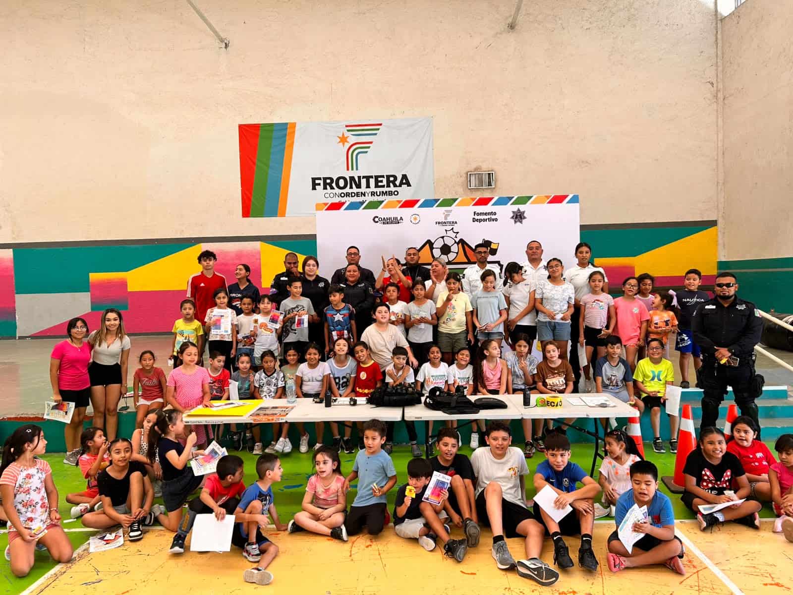 Menores participan en actividades de seguridad pública en Frontera