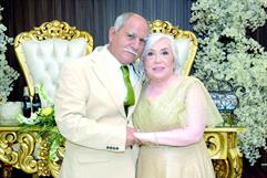 Emotiva celebración del 50 aniversario de Juanita y Vicente