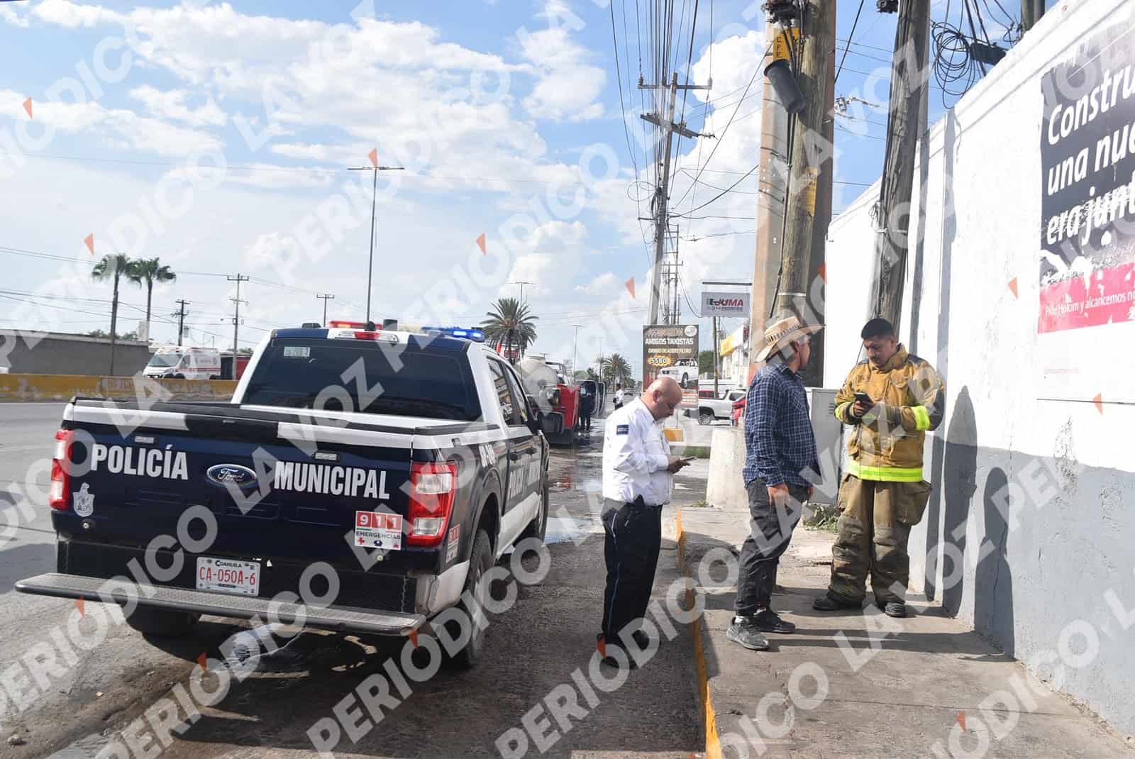 Intervenci&oacute;n ciudadana evita tragedia en puente
