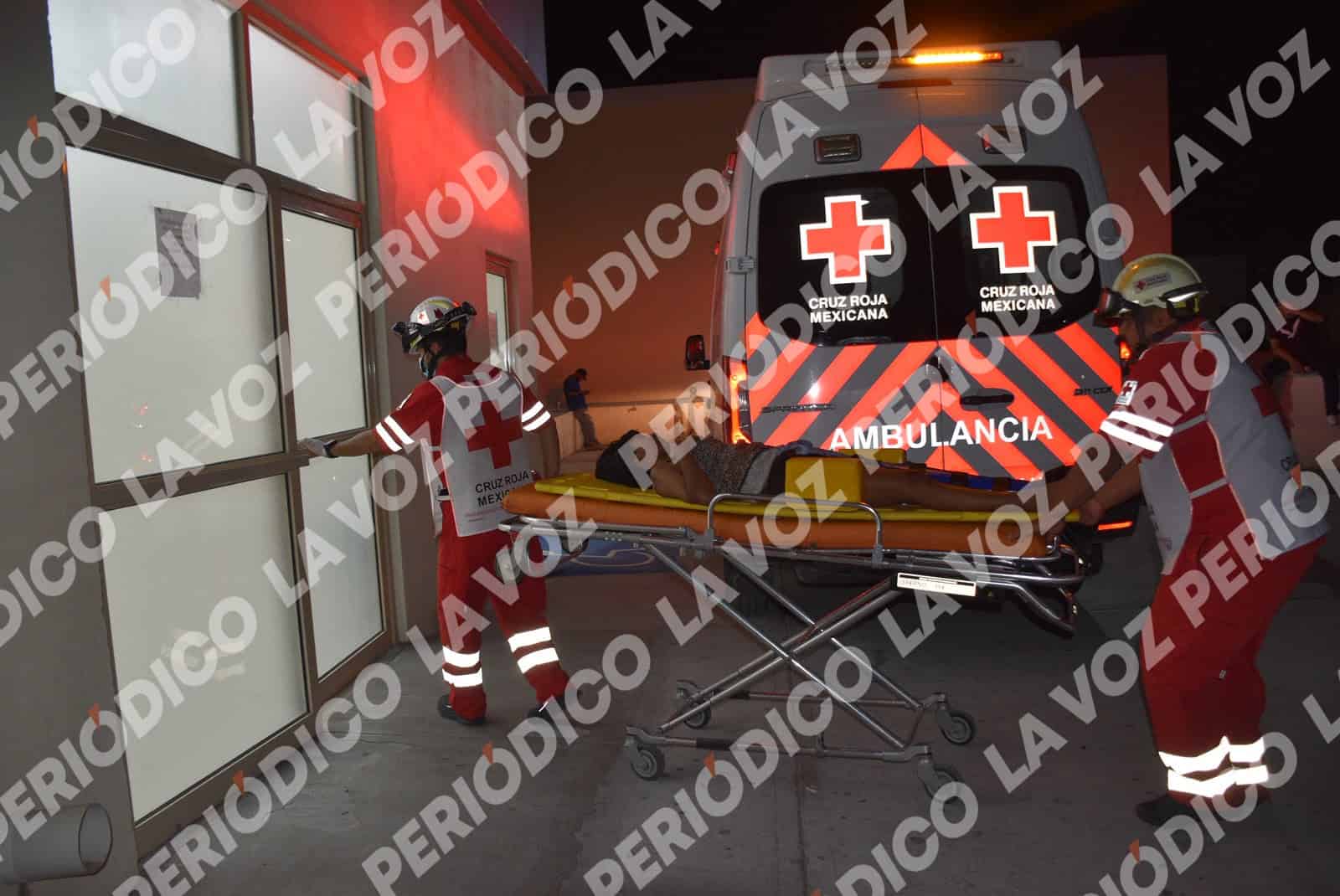 Joven grave tras ser atropellada en Monclova: conductor se da a la fuga