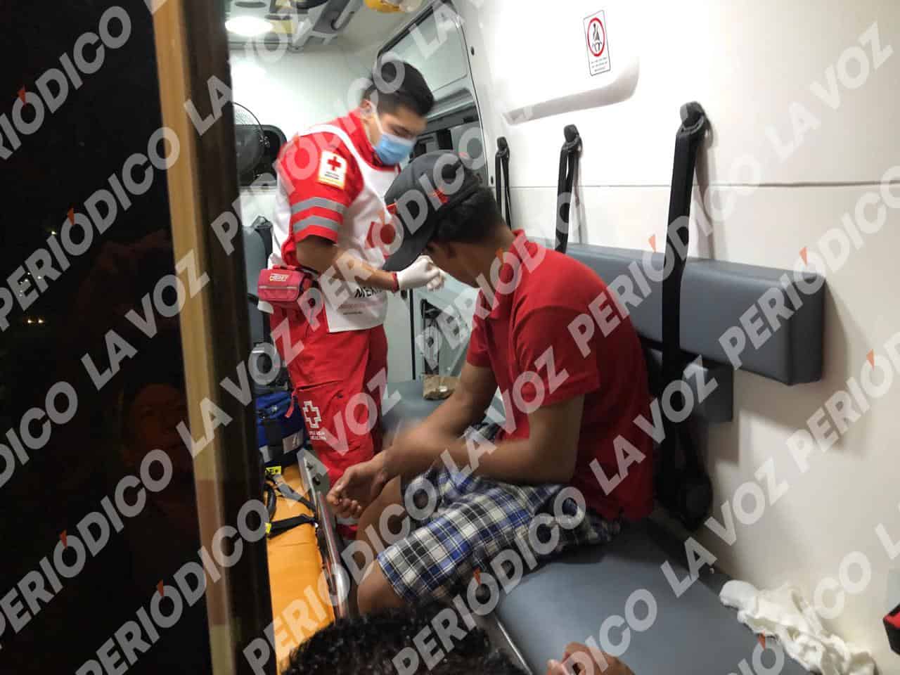 Joven de 17 a&ntilde;os se accidenta en motocicleta en Monclova