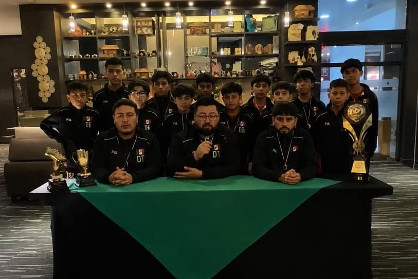 Futbolistas de Leyendas Obeliz enfrentan crisis tras terremoto en Colombia