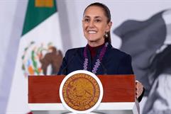 Claudia Sheinbaum premia a atletas tras récord en Centroamericanos