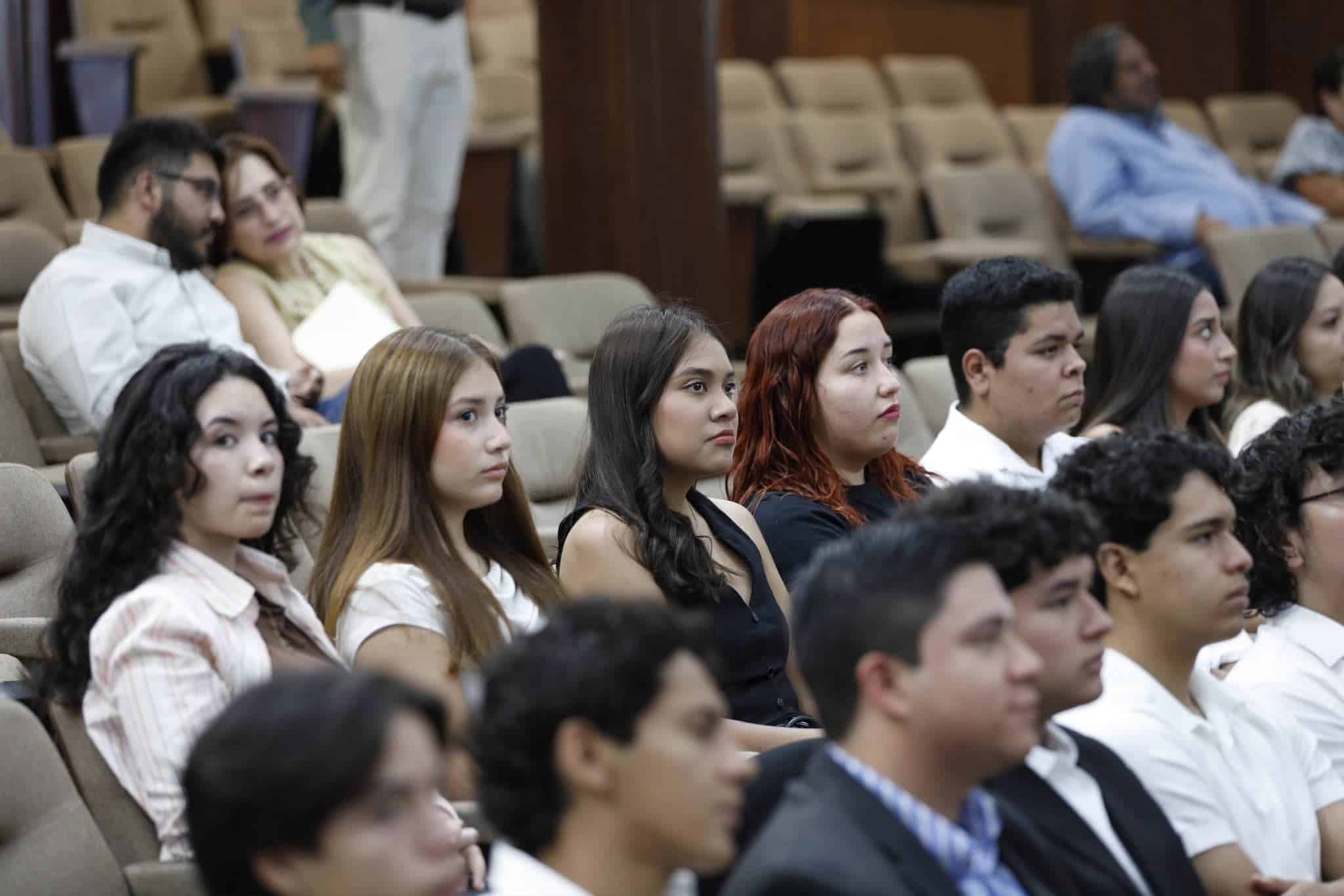 Marimar Treviño presenta iniciativa sobre salud mental en Coahuila