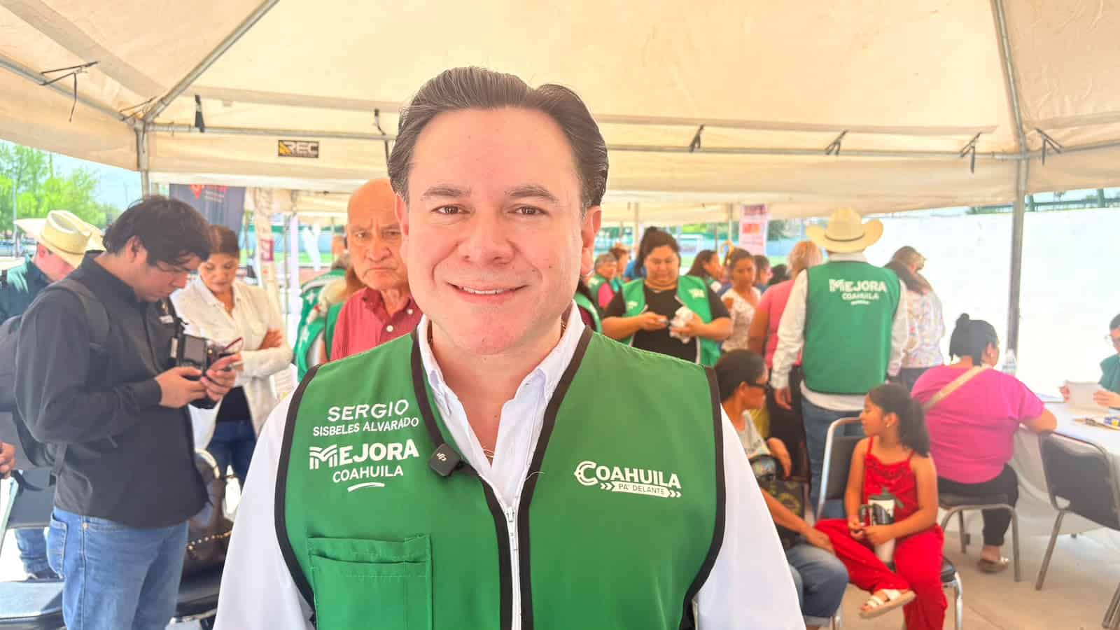 Sergio Sisbeles impulsa Fiscalía especializada en animales en Coahuila