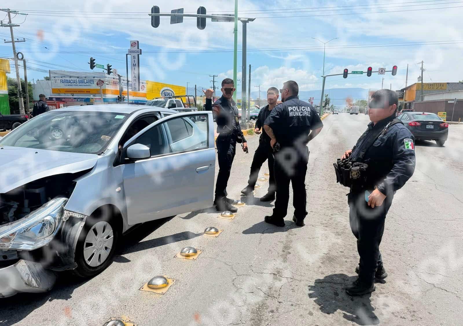 Choca en la 30 y brinca el camell&oacute;n