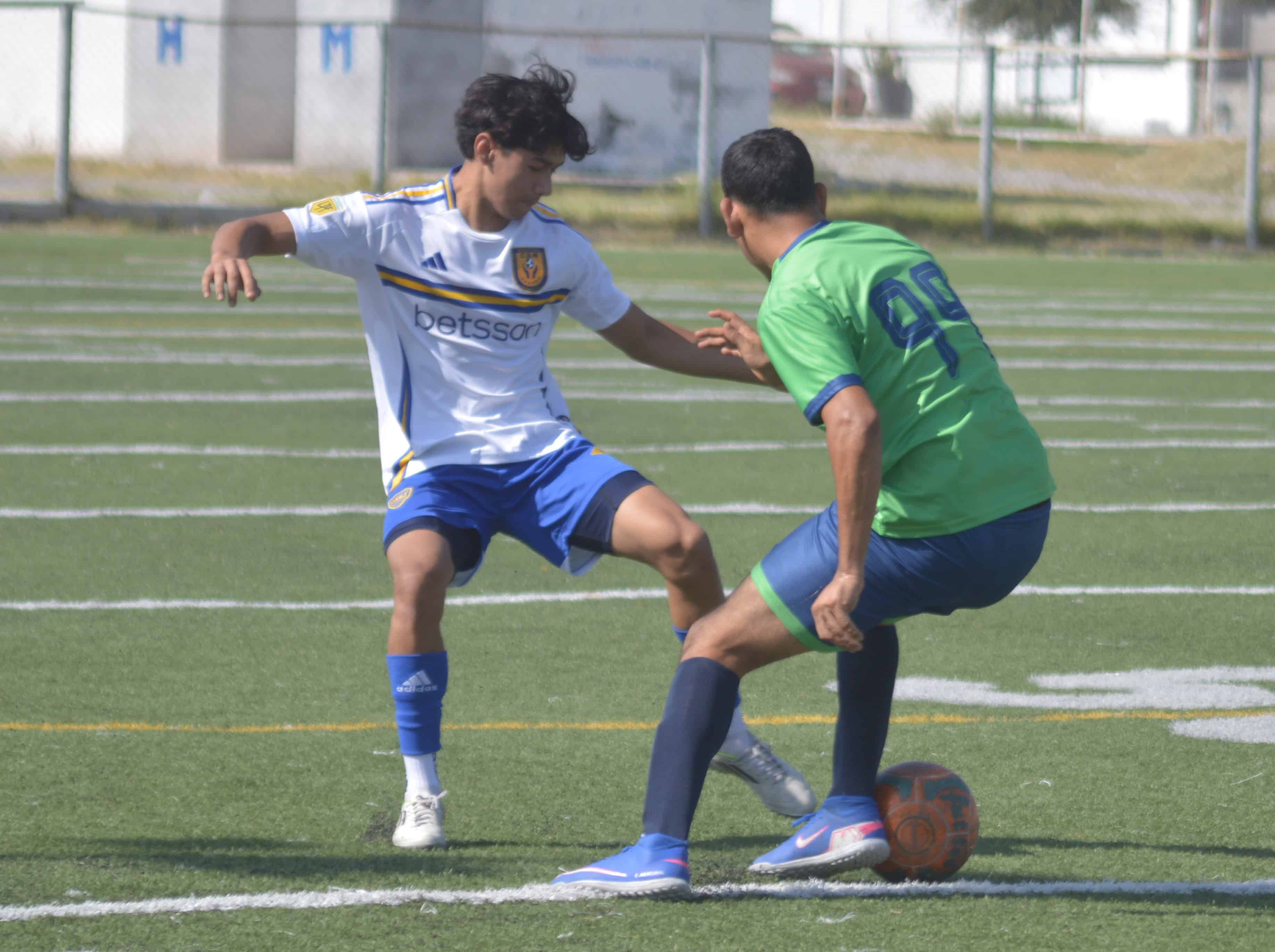 Club Deportivo Miravalle sufre su cuarta derrota: Cuervos FC gana 3-0
