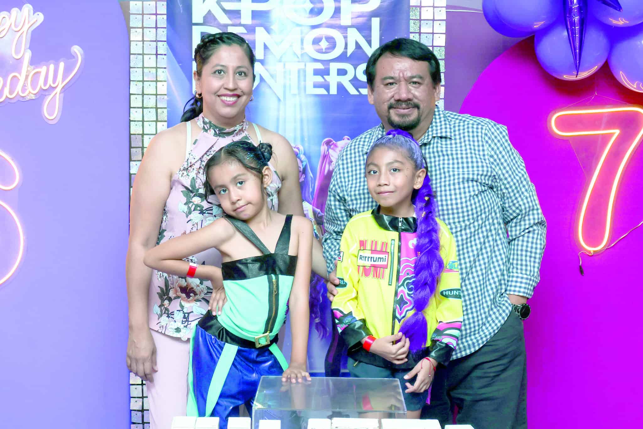 Julieta Ar&eacute;valo y Jimena celebran su cumplea&ntilde;os en familia