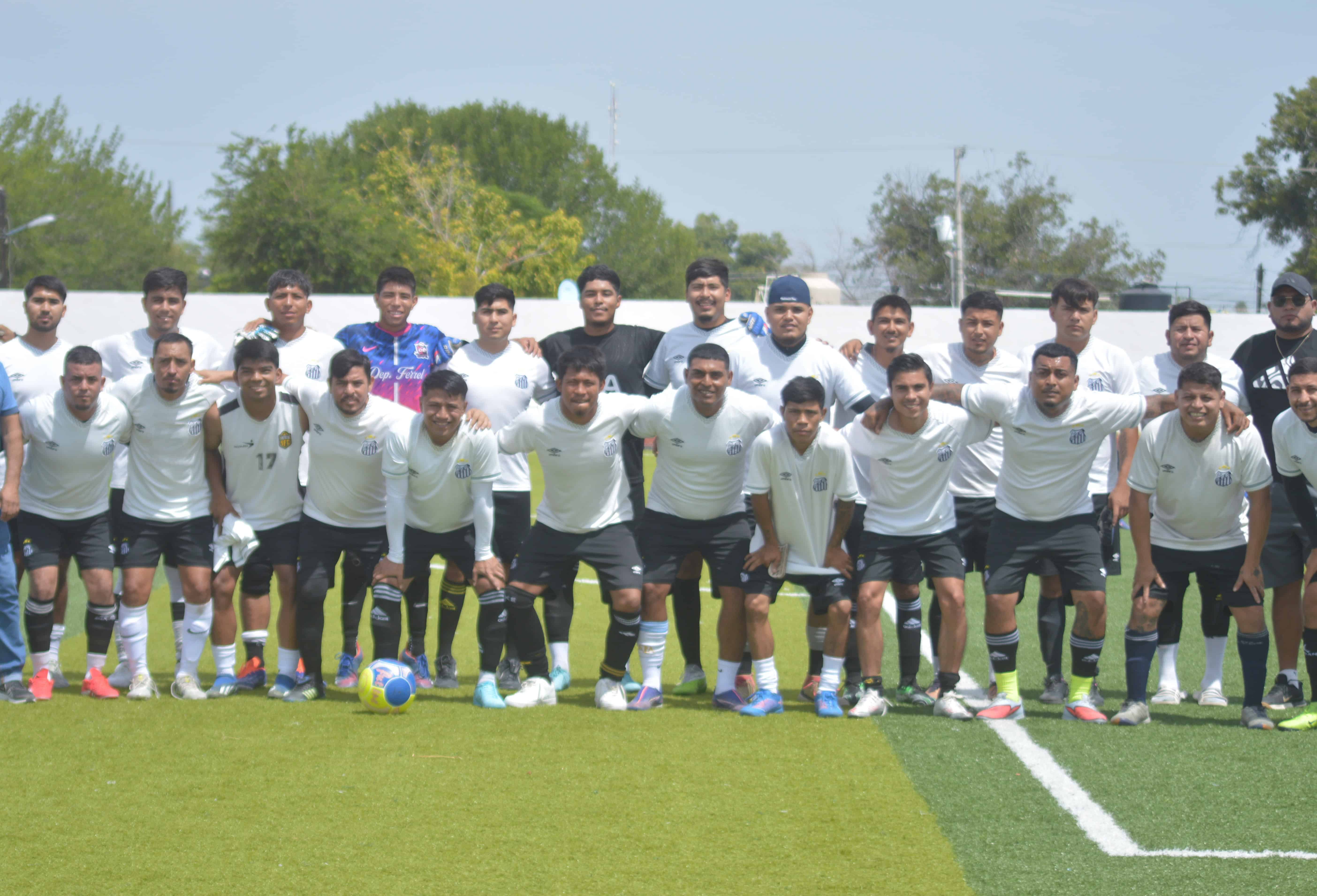 Santos ATF se corona campe&oacute;n de Primera B en Frontera: 4-1 sobre &Aacute;ngeles