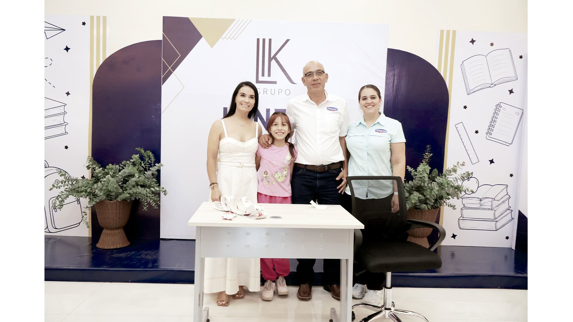 Celebran primera edici&oacute;n de "Brillando Juntos"