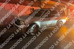 Mujer provoca accidente en Monclova: daños materiales Mujer provoca accidente en Monclova: daños materiales