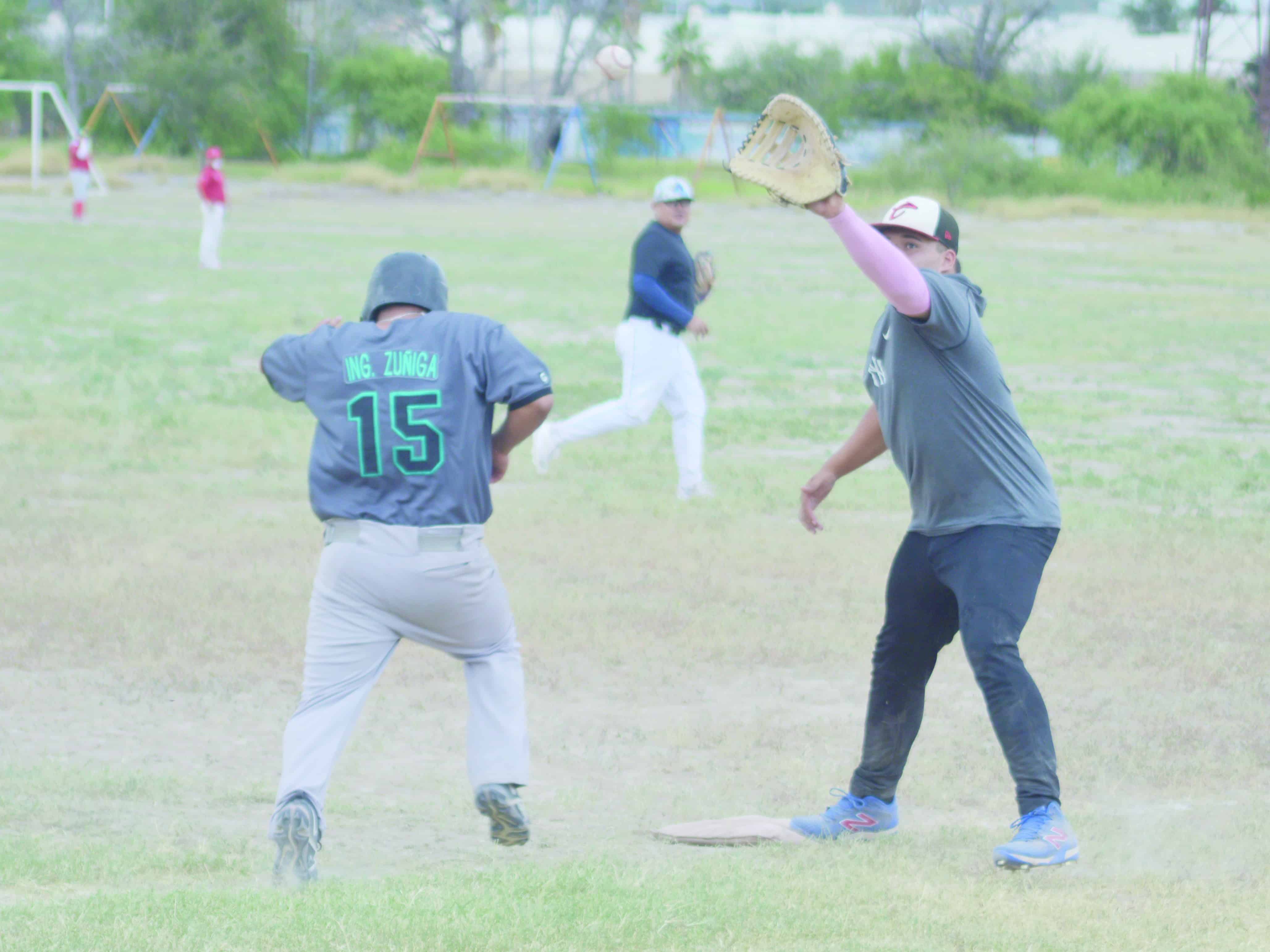 Padres AHMSA vencen a Yankees en primer juego de doble cartelera