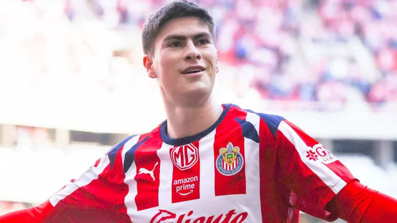 Chivas se despide de Hormiga Gonz&aacute;lez: nuevo fichaje por Olympiacos