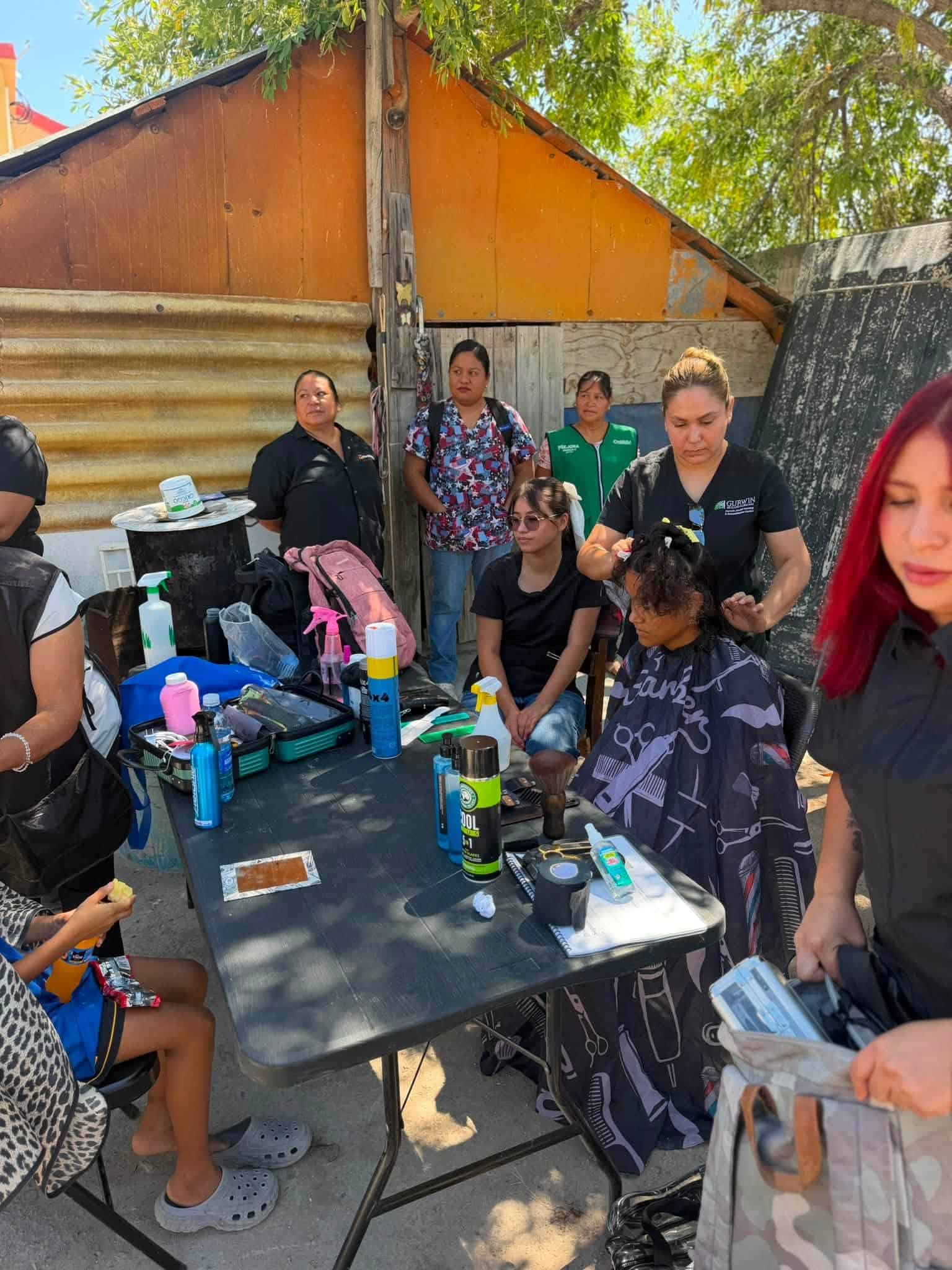 Regreso a clases: cortes de cabello gratuitos en Frontera