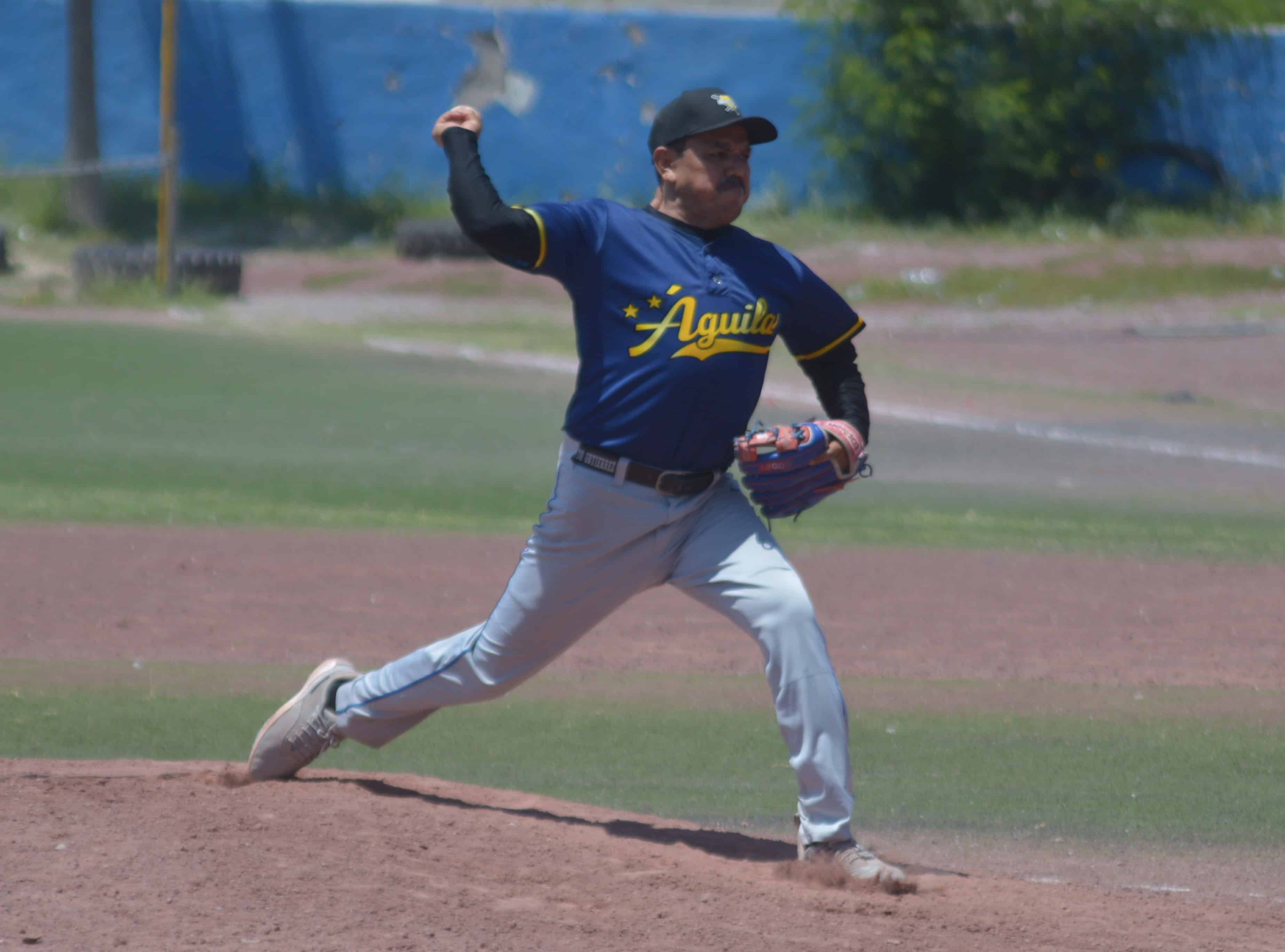 B&eacute;isbol ben&eacute;fico: equipos locales apoyan a familia Mena en evento especial