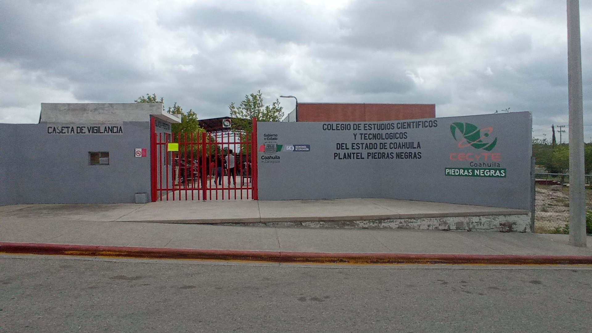 CECyTEC Coahuila ajusta curr&iacute;cula de Preparatoria Militarizada