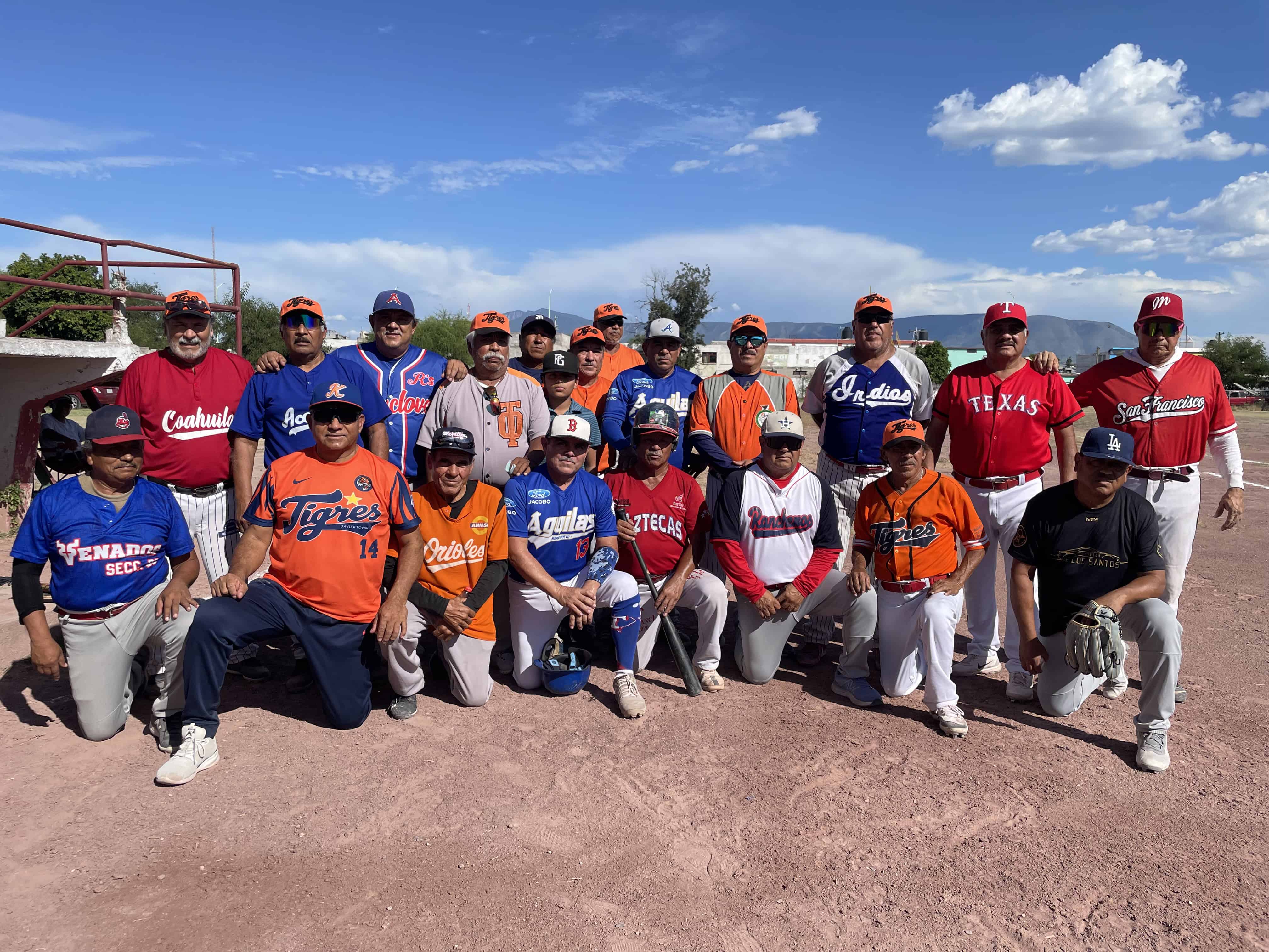 Tigres del Oriente vencen a Astros y se coronan campeones en Monclova