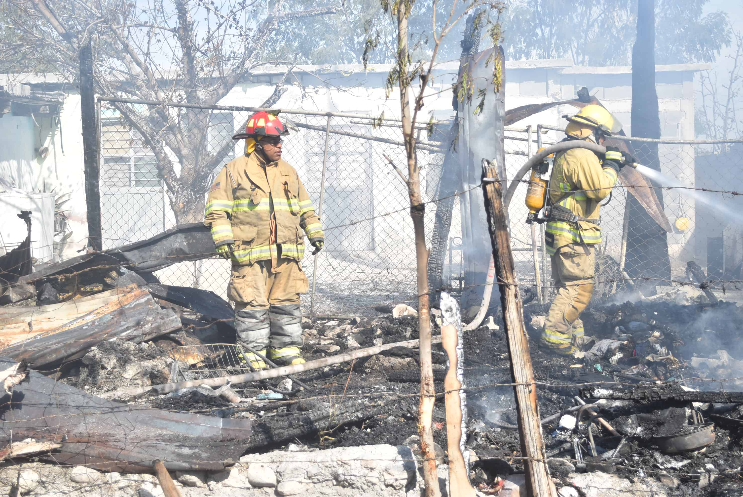 D&iacute;a del Bombero: Jorge Ord&oacute;&ntilde;ez y su hijo destacan en Monclova