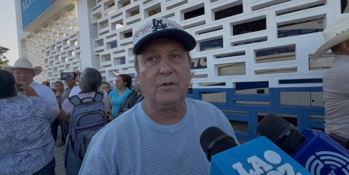 Sergio Kobel Romanía lidera marcha en Sabinas para defender el río
