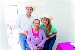 Luly López Naranjo apoya a familias del campo con alimentos en Saltillo Luly López Naranjo apoya a familias del campo con alimentos en Saltillo