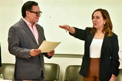 Glenda Suárez asume dirección del Conalep