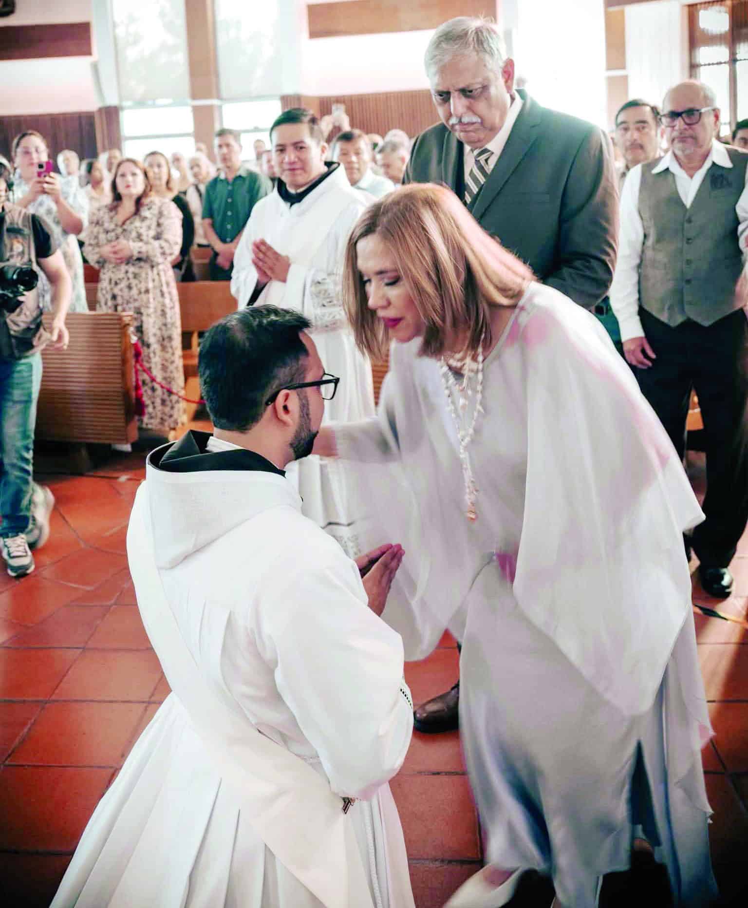 De Monclova a Belice; Fray ya es sacerdote
