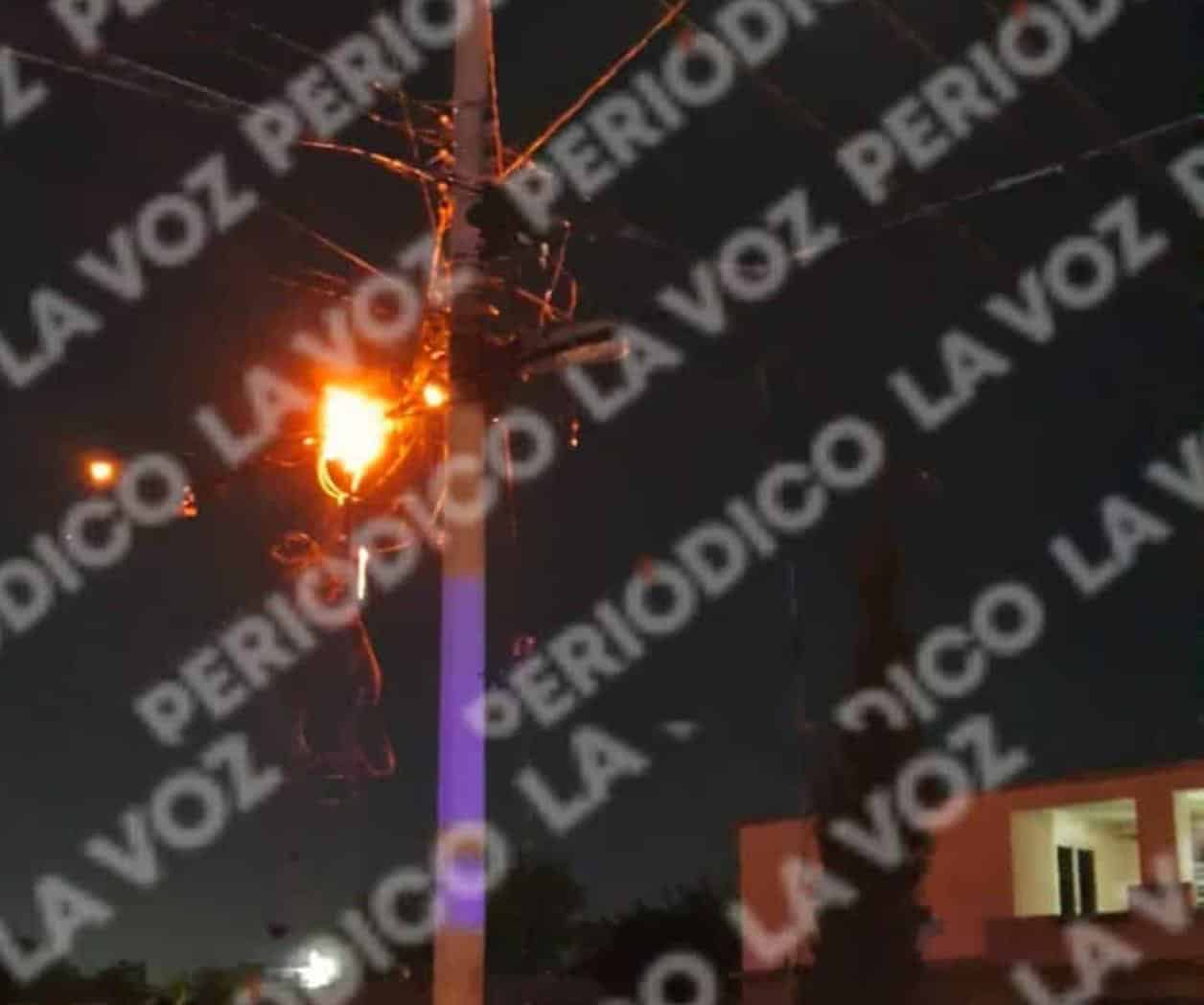 Explosi&oacute;n de transformador deja sin luz a vecinos