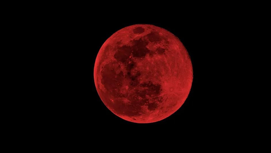 Coahuila observa un eclipse lunar parcial y luna de sangre