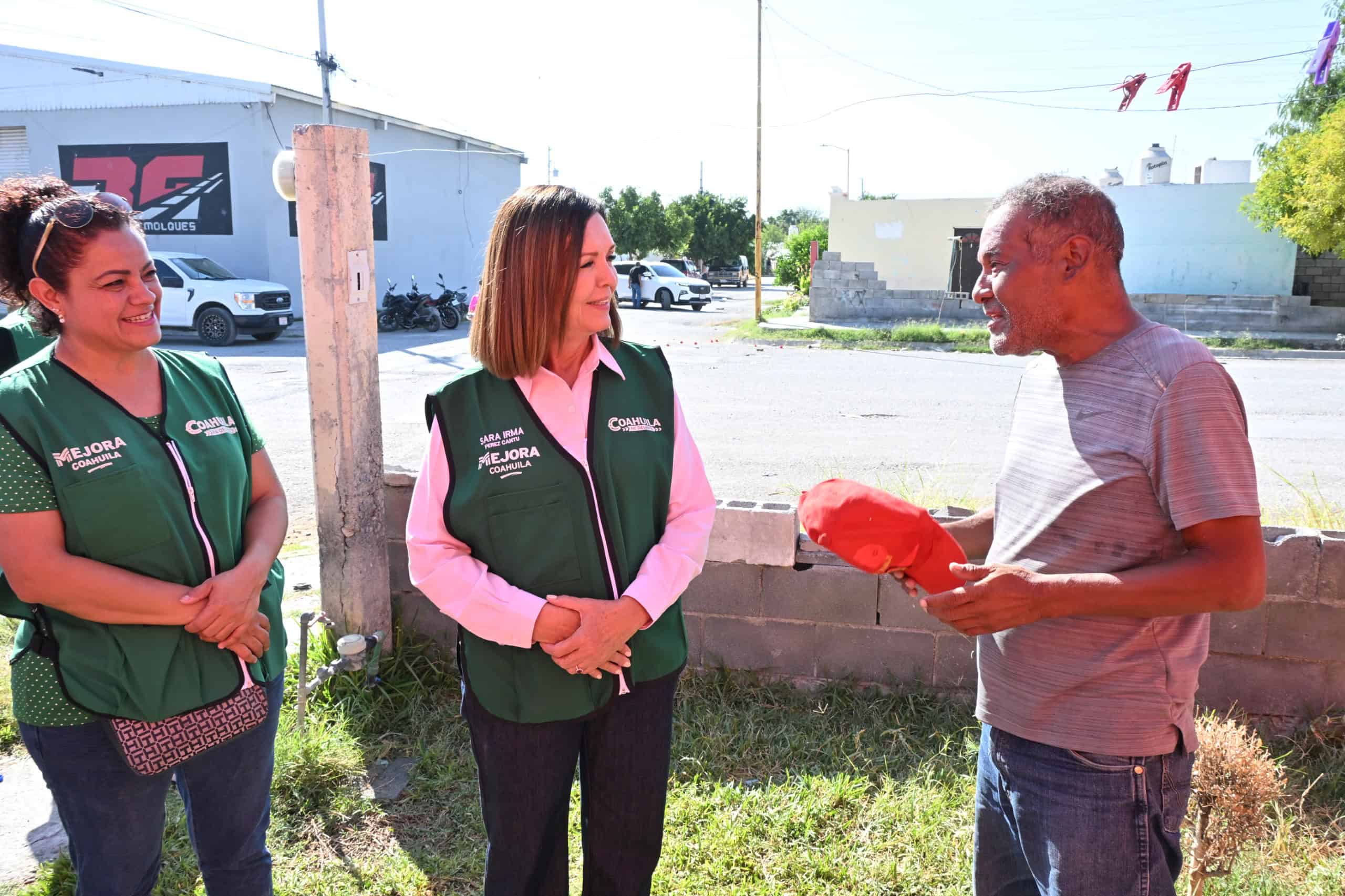 Castaños: Yesica Sifuentes promueve reclutamiento de AAM-DAUCH