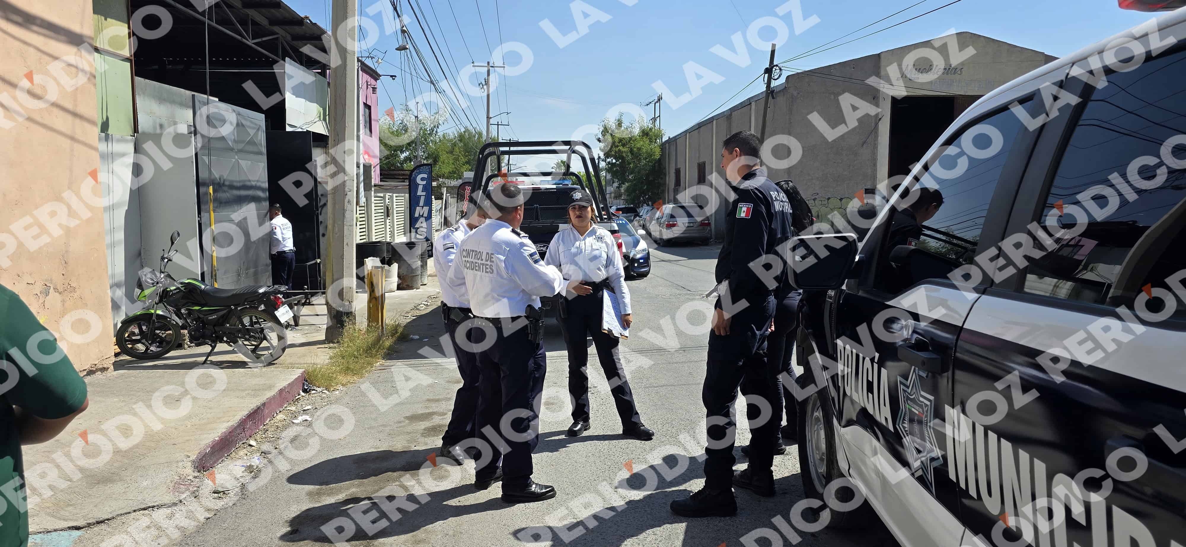 Choque entre vecinos casi termina en pleito