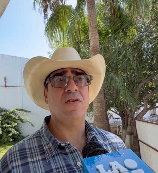 Familias se preparan para la cabalgata en la Regi&oacute;n Carbon&iacute;fera