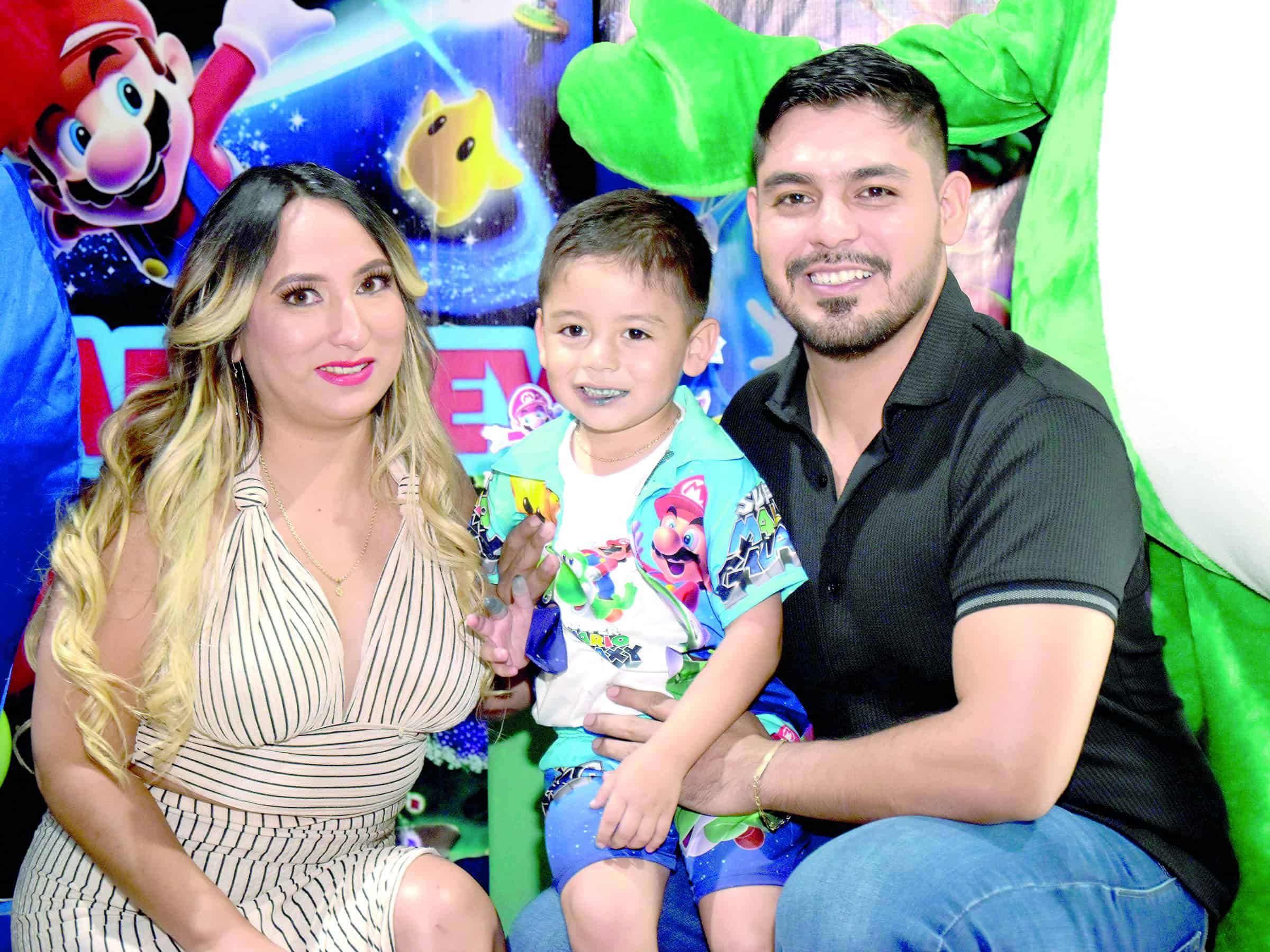 Andrey Castillo celebra su cumplea&ntilde;os: fiesta tem&aacute;tica de Super Mario