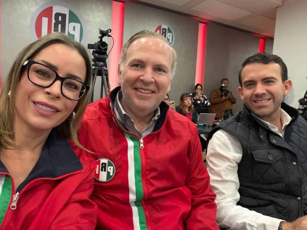 Teo Kalionchiz se incorpora a la bancada priista en Coahuila