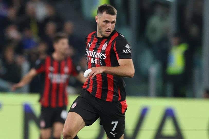 Santiago Gim&eacute;nez se une al Porto tras dejar el AC Milan