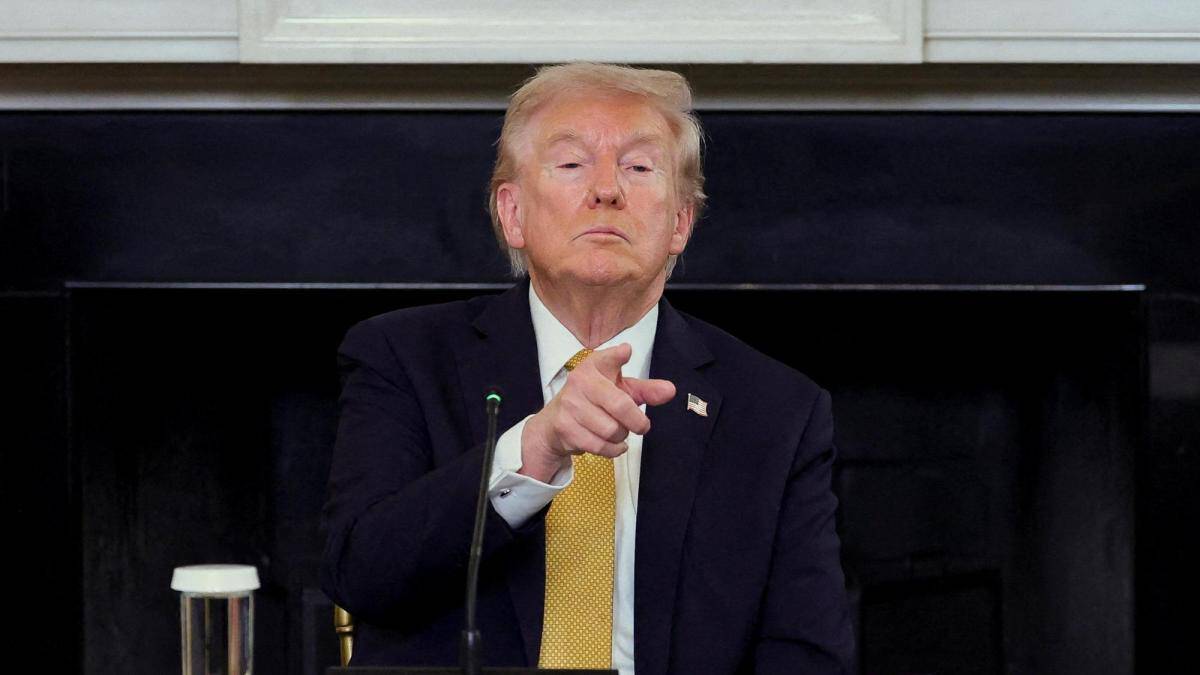 Trump exige juicio a líderes de Irán por crímenes de guerra