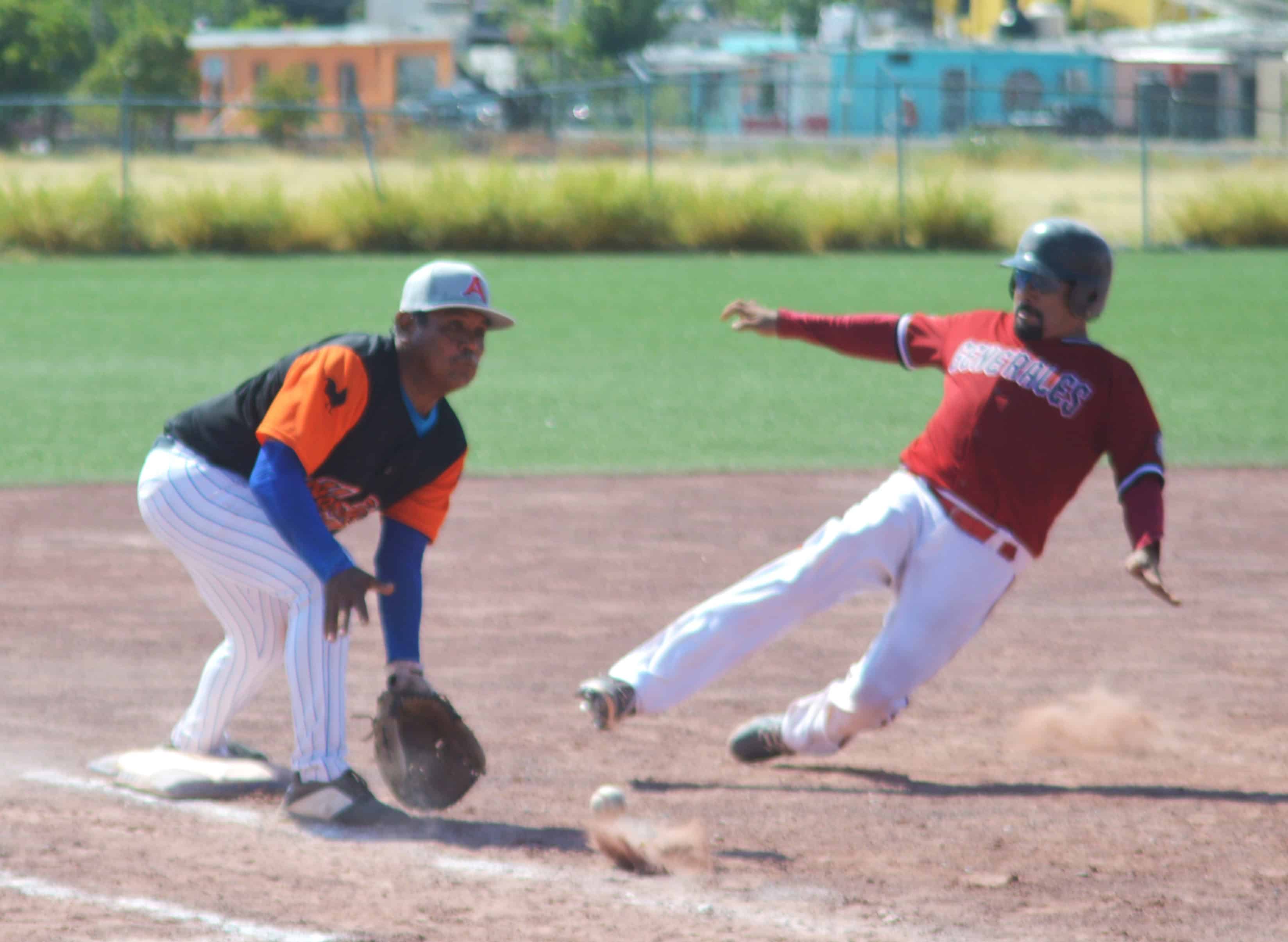 Generales se corona campe&oacute;n de la Liga Recreativa de B&eacute;isbol en Monclova