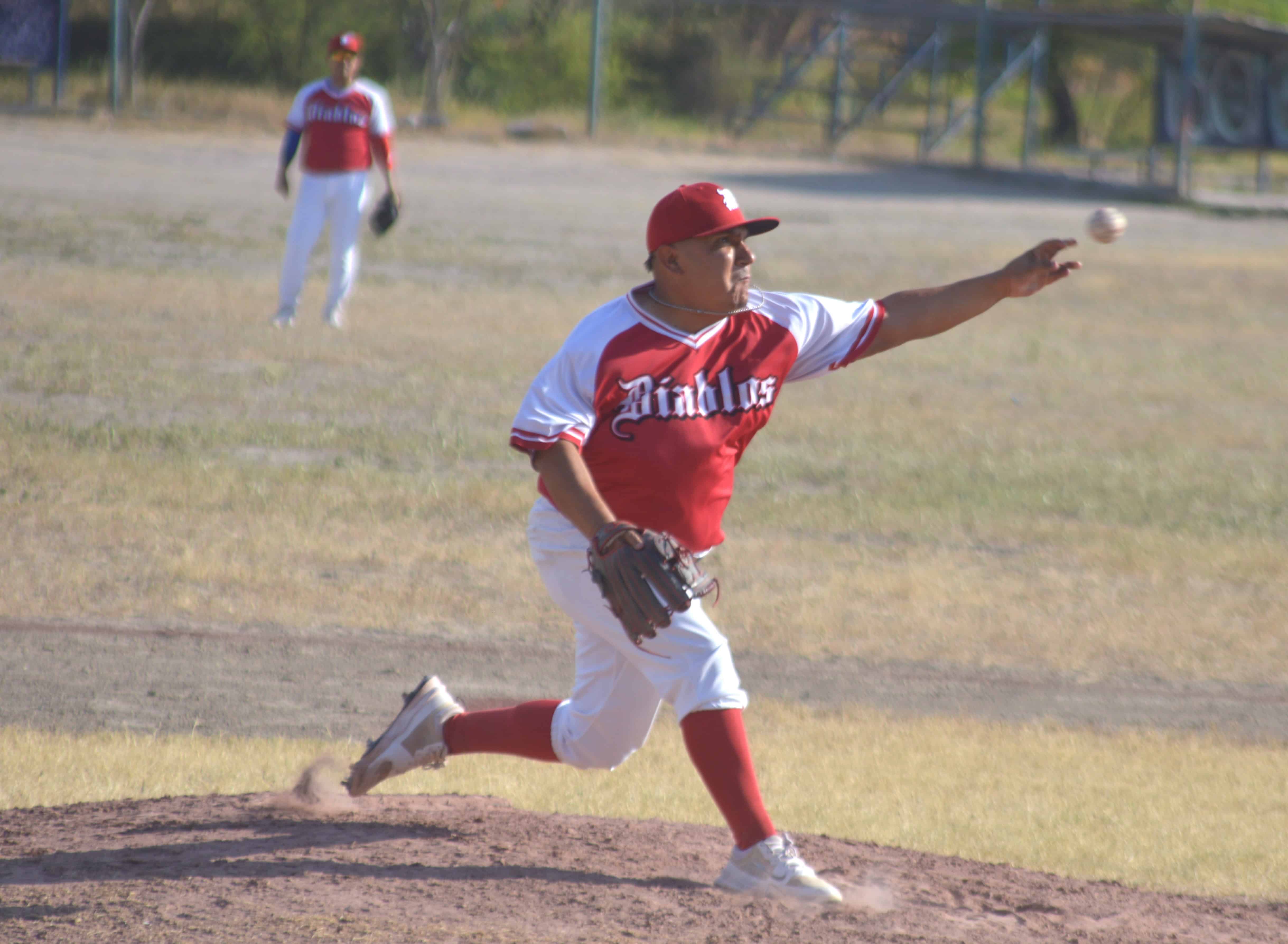 Diablos superan a Orioles en un emocionante duelo: 8-5
