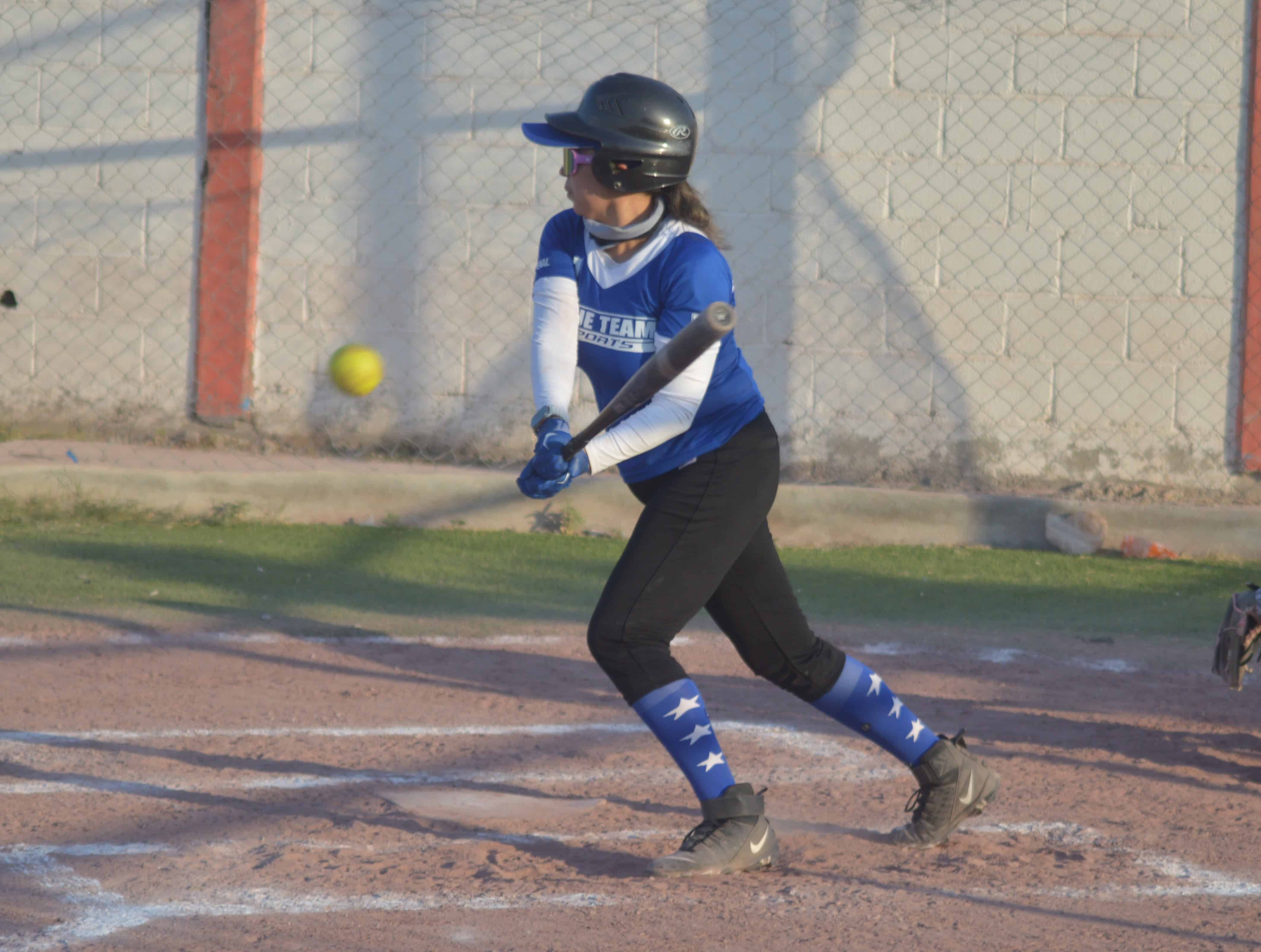 Lobas triunfan 30-18 sobre Juniors Juvenil en Monclova