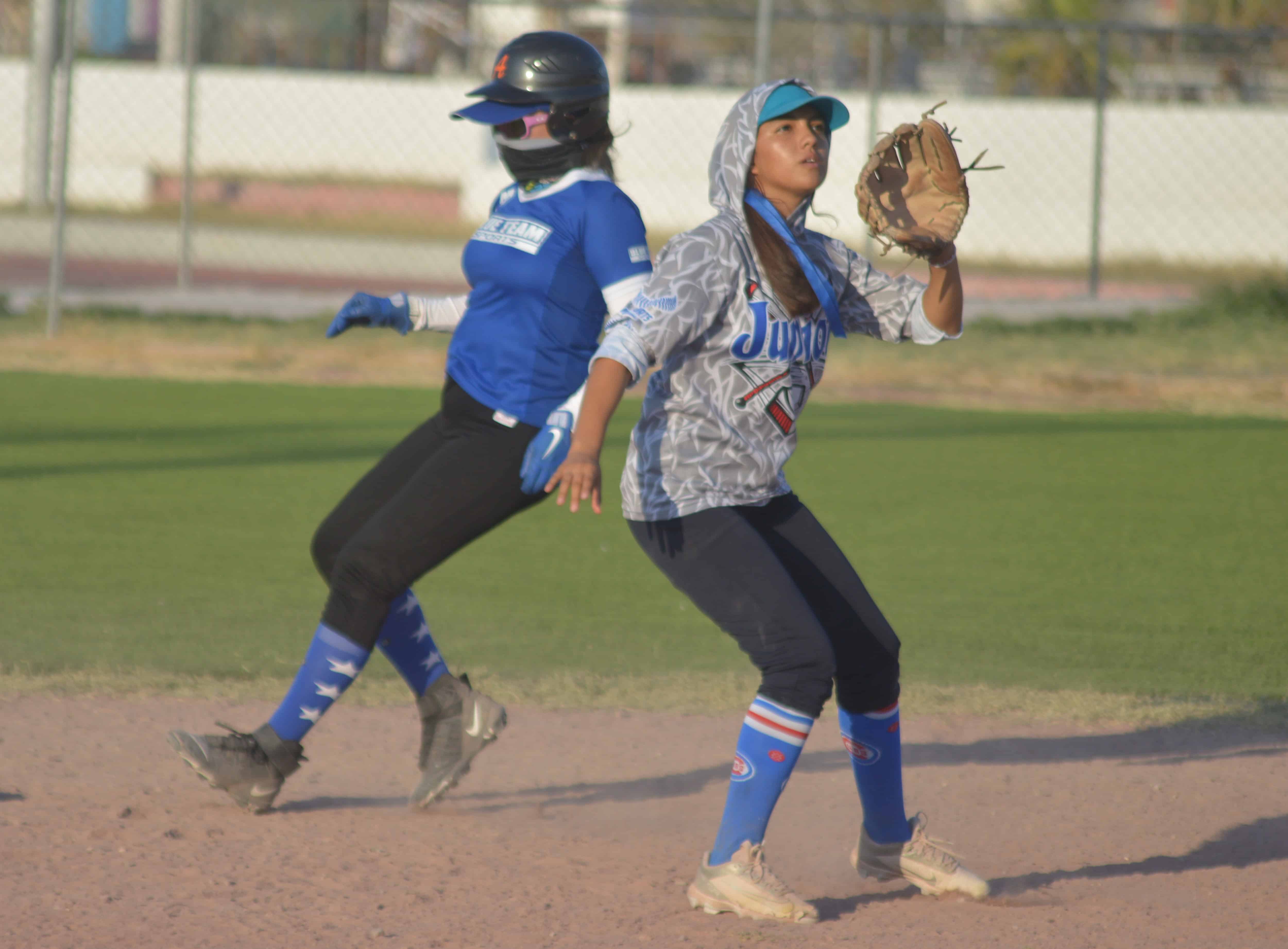 Lobas triunfan 30-18 sobre Juniors Juvenil en Monclova