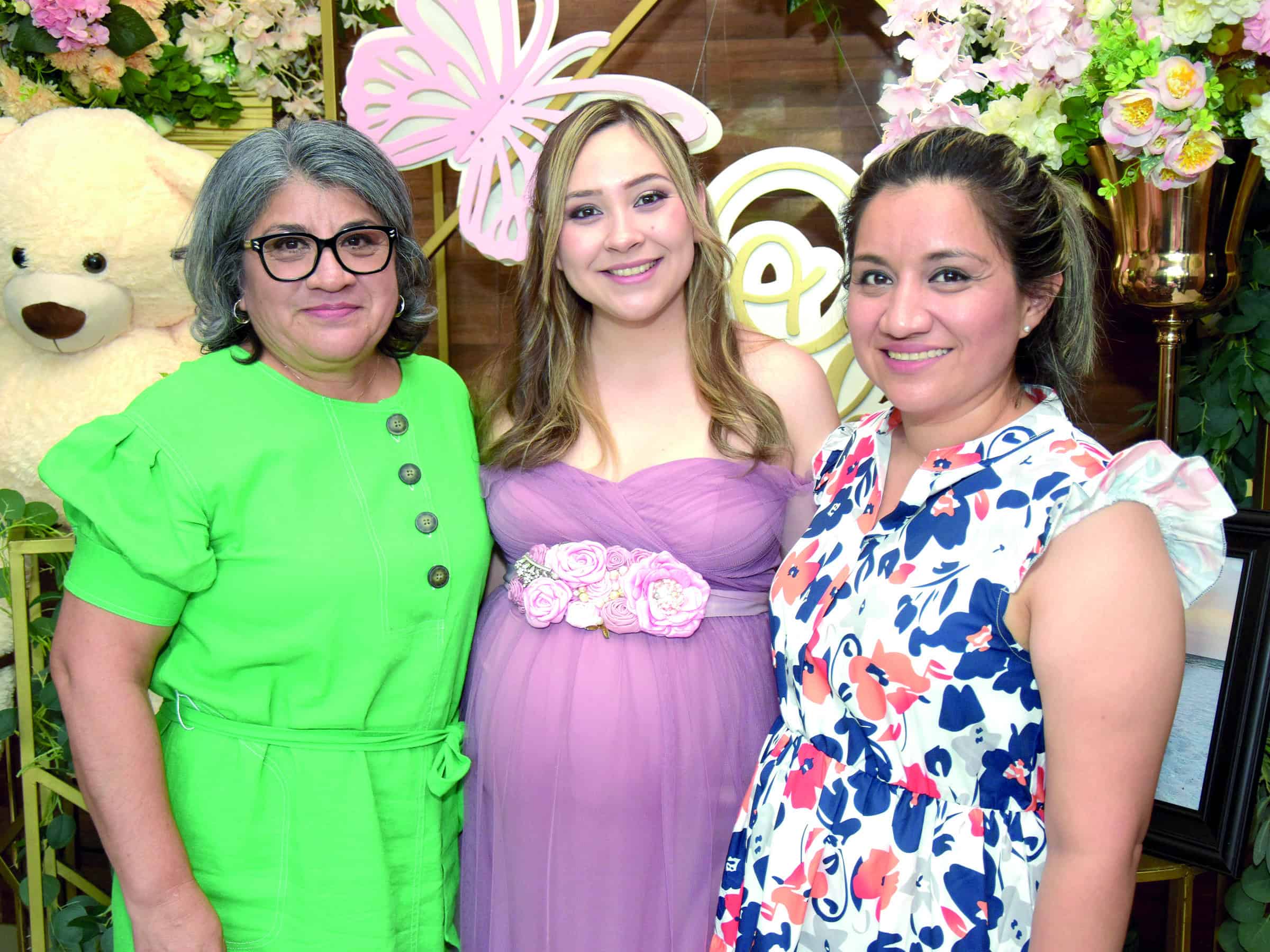 Emotivo baby shower de Wendy Valadez para su primera hija