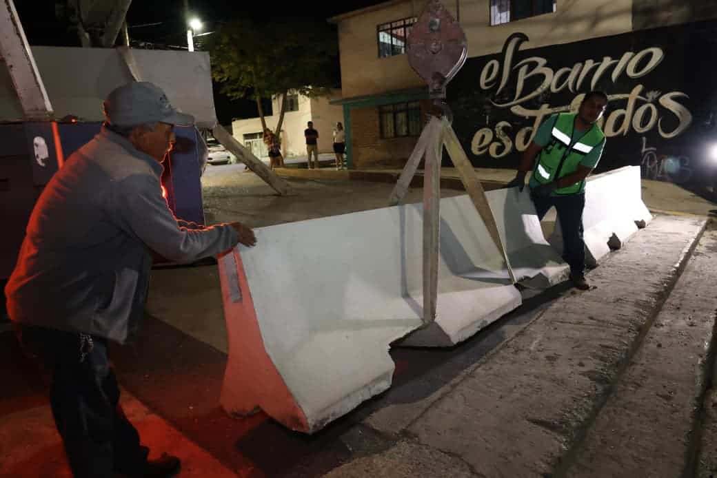 Mantenimiento nocturno en Saltillo: Javier Díaz González refuerza la seguridad vial